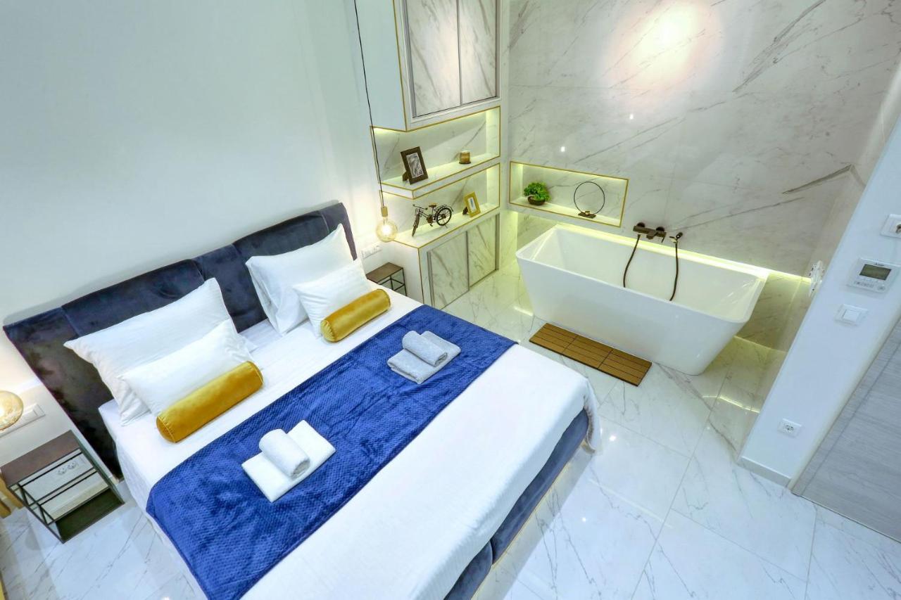 Rino Luxury *